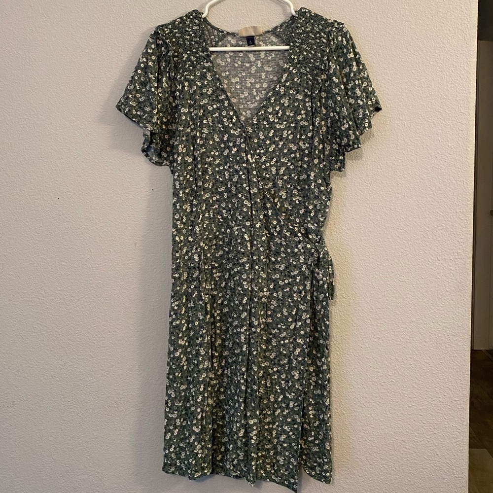 Women’s Universal Thread Wrap Dress